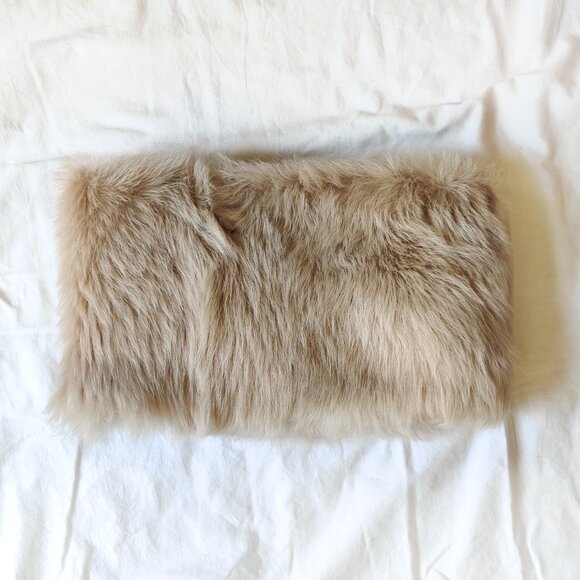 Like New UGG Blond Shearling Snood Muffler Scarf - Picture 5 of 7